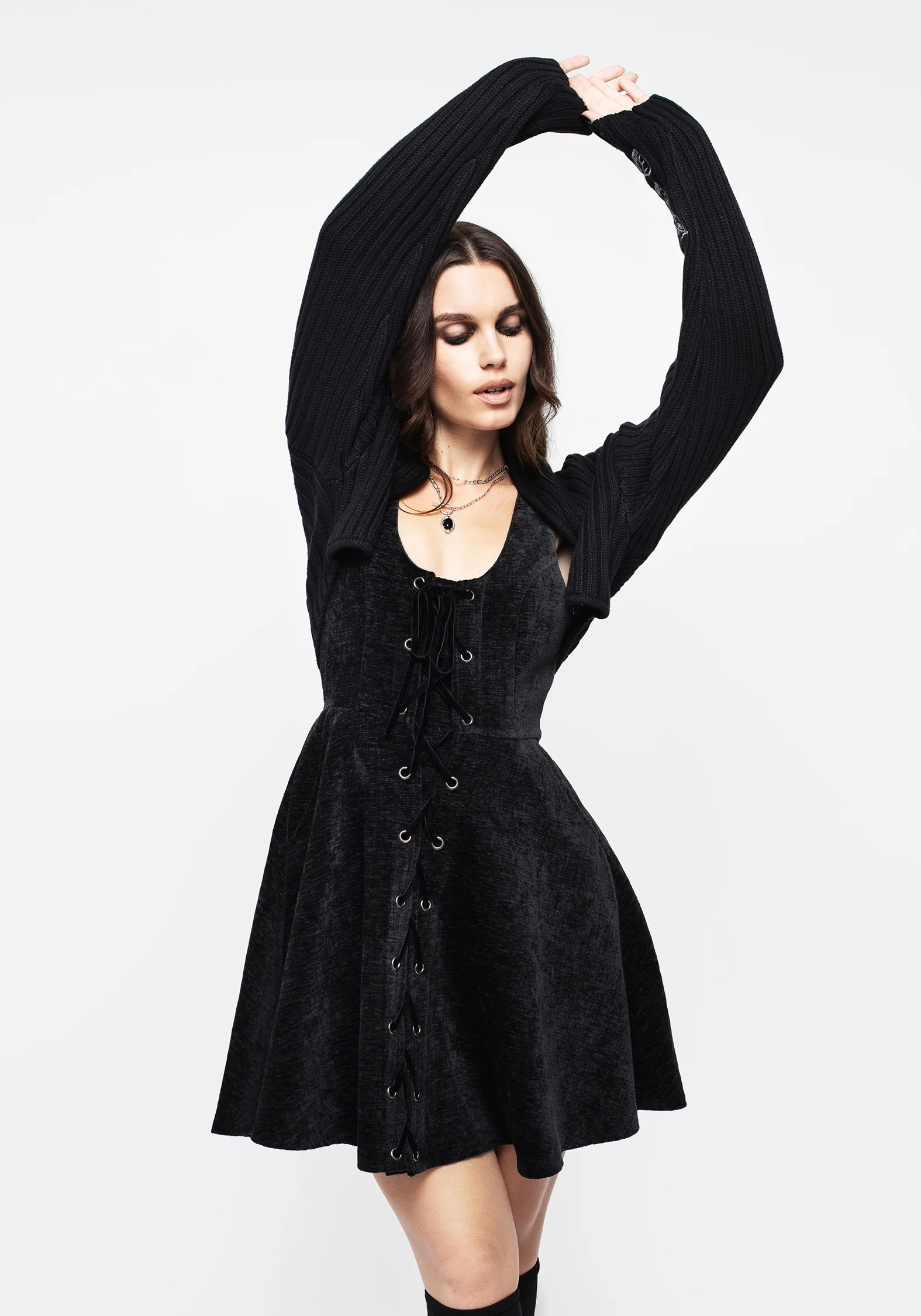 Amalthea Embroidered Bolero - Image 4