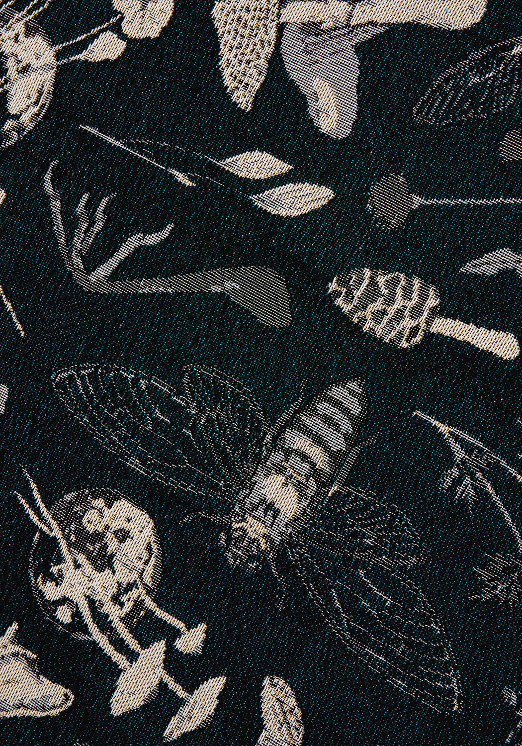 Earth Magic Woven Blanket - Image 3