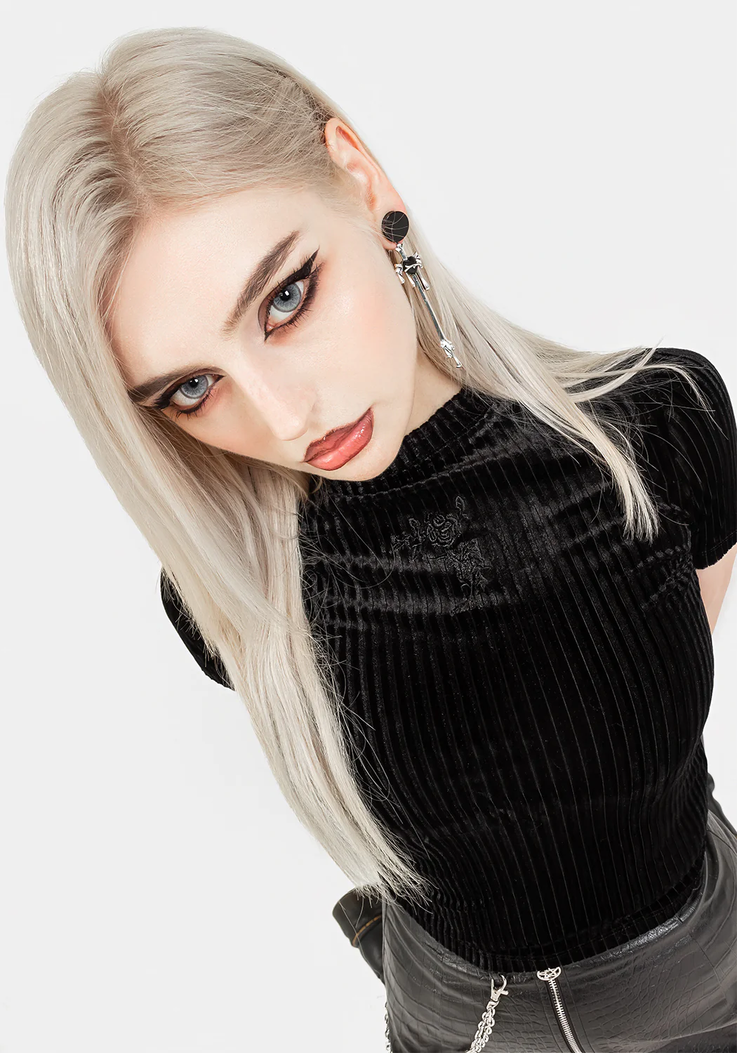 Rosaline Velour Rib Crop Top - Image 4